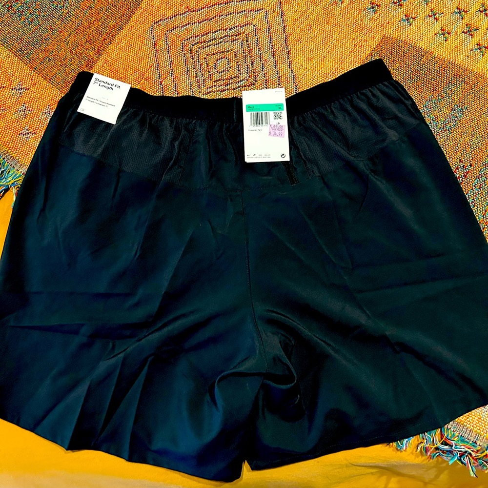 New with tags Nike running shorts size xl
